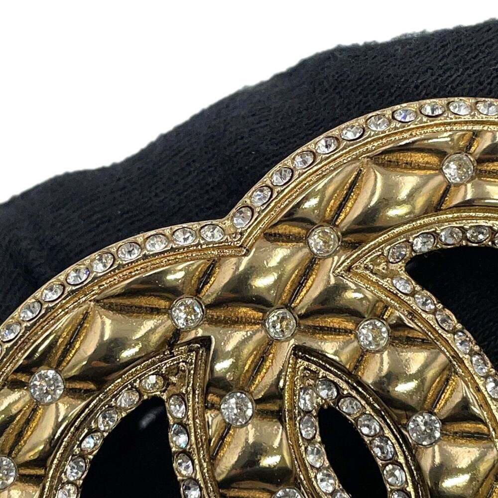 CHANEL Authentic Gold Logo Brooch - Picture 7 of 10